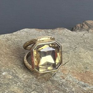 Cocktail ring. Size 7.5
